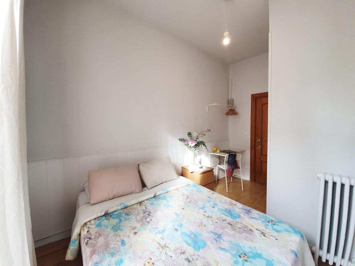 Hostal Alicante Madrid Ngoại thất bức ảnh